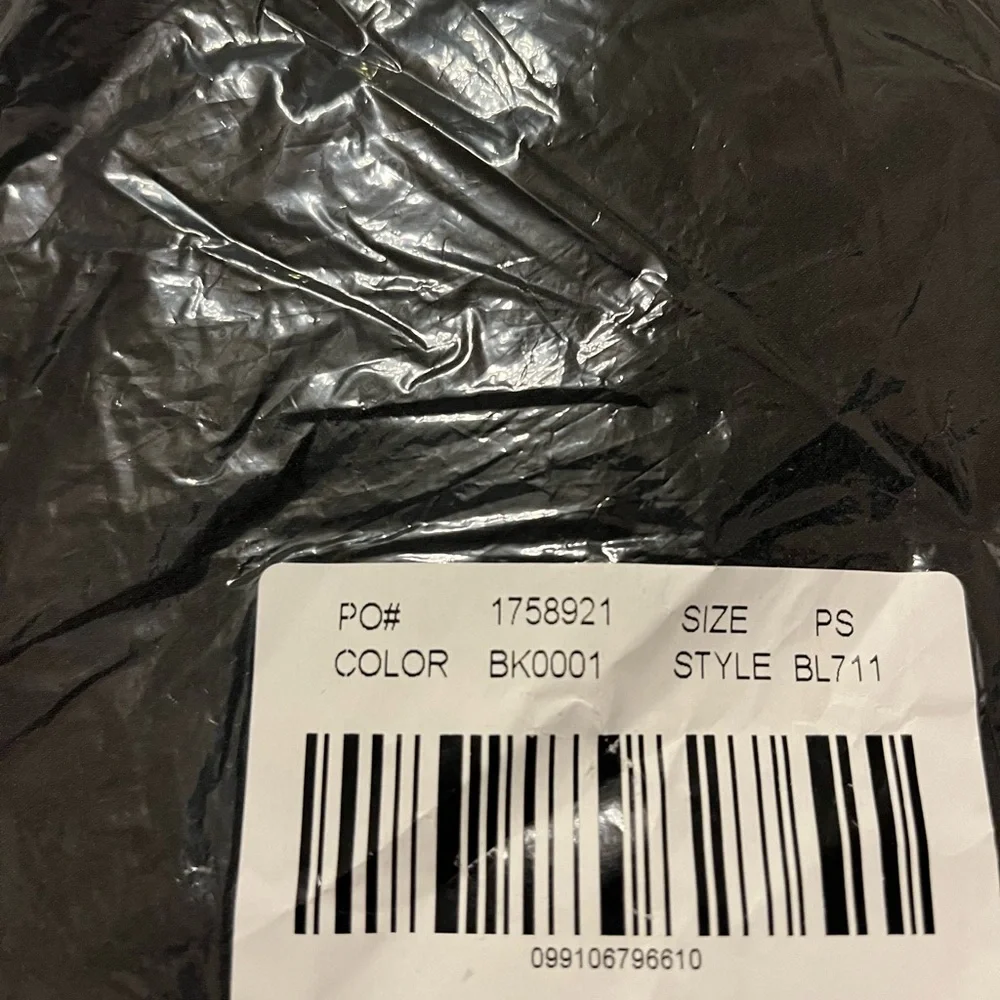 J. Crew Long-Sleeve Keyhole Top in Black Size Petite Small